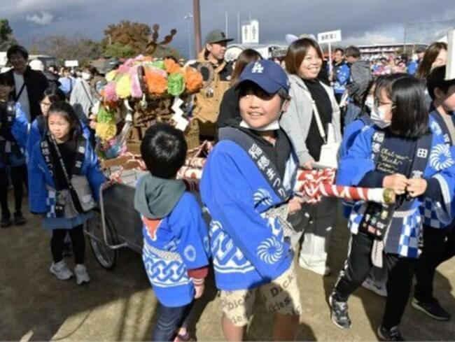 中央市でふるさとまつり