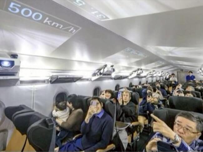 リニア新中間車両 一般向け乗車会