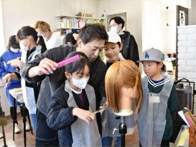 地域の仕事　小学生が体験