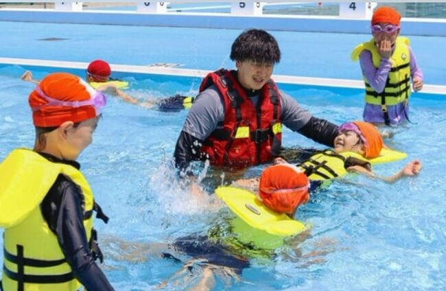 「ライジャケ」効果体感 市川三郷・六郷小学校で授業