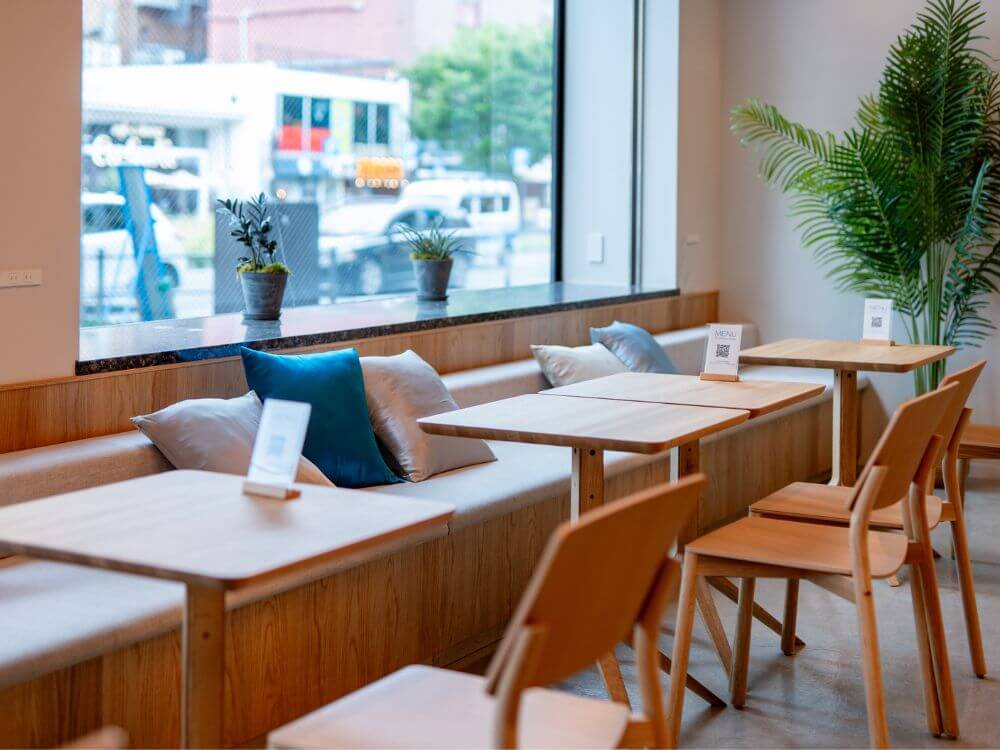 Vent CAFE9.jpg