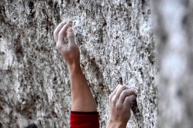 climbing_04.jpg