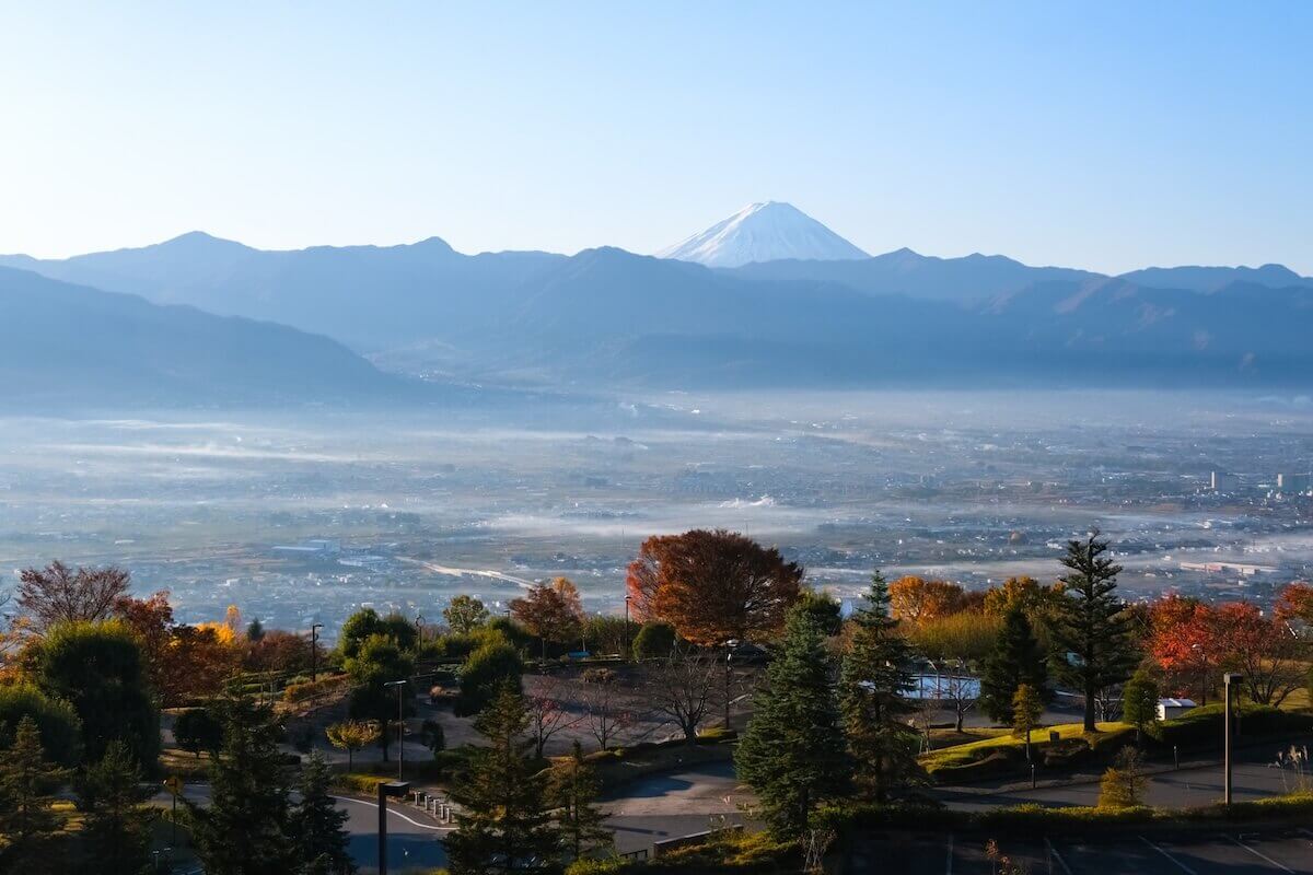 甲府市の⼦育て環境が62中核市の中で3年連続全国1位 ⼭梨の⼦育ての魅力をご紹介