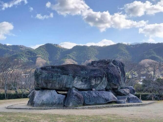 surreal_06.jpgのサムネイル画像