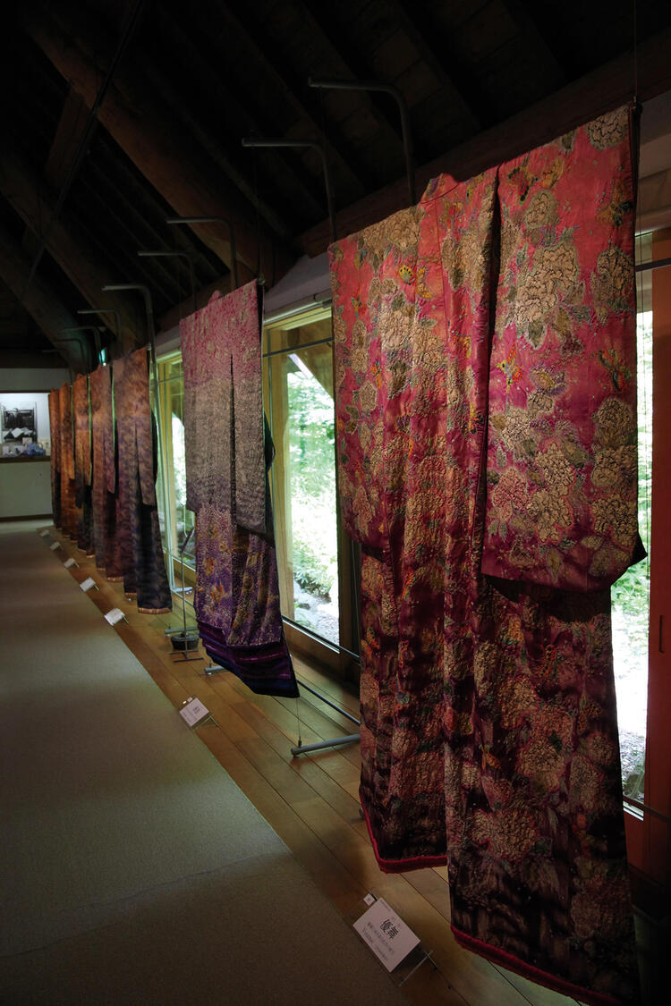 久保田一竹美術館_辻が花染め