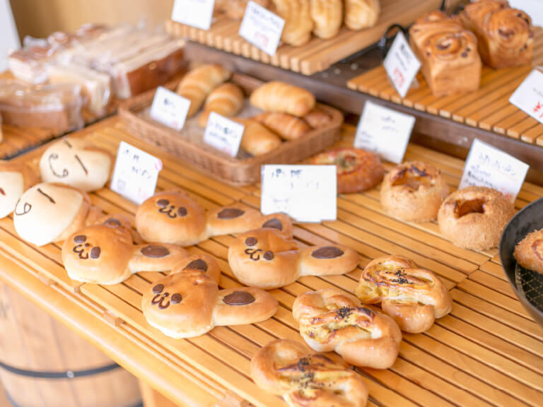 町田製パン（"Machida Bakery" Local bakery widely loved）