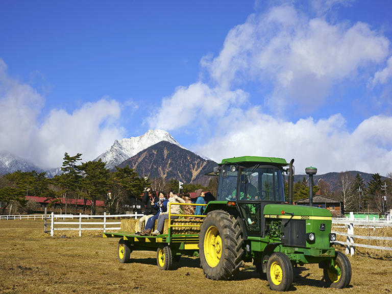 清泉寮  冬のヘイライド （WINTER HEY RIDE JOHN DEERE TRACTOR TOUR）